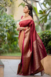Desinger Soft Silk Saree With Blouse