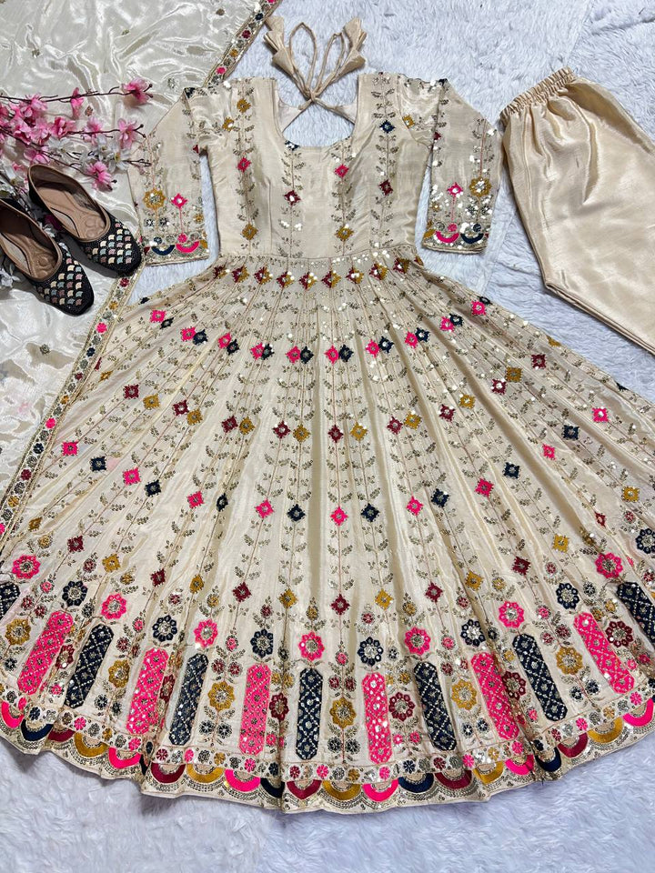 PREMIUM & LUXURIOUS DESIGNER READYMADE ANARKALI SUIT