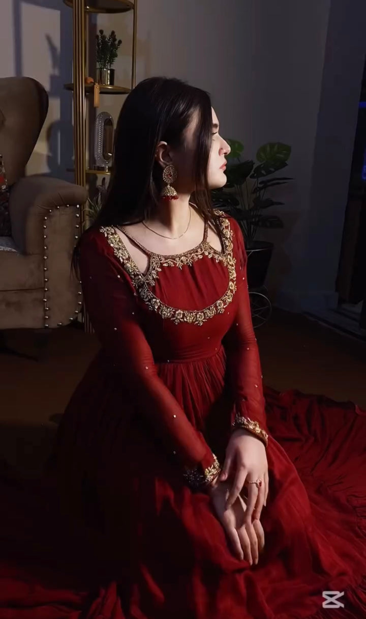 Đěsigner Party Wear Look Fancy Gown,Dupatta & Bottom Set