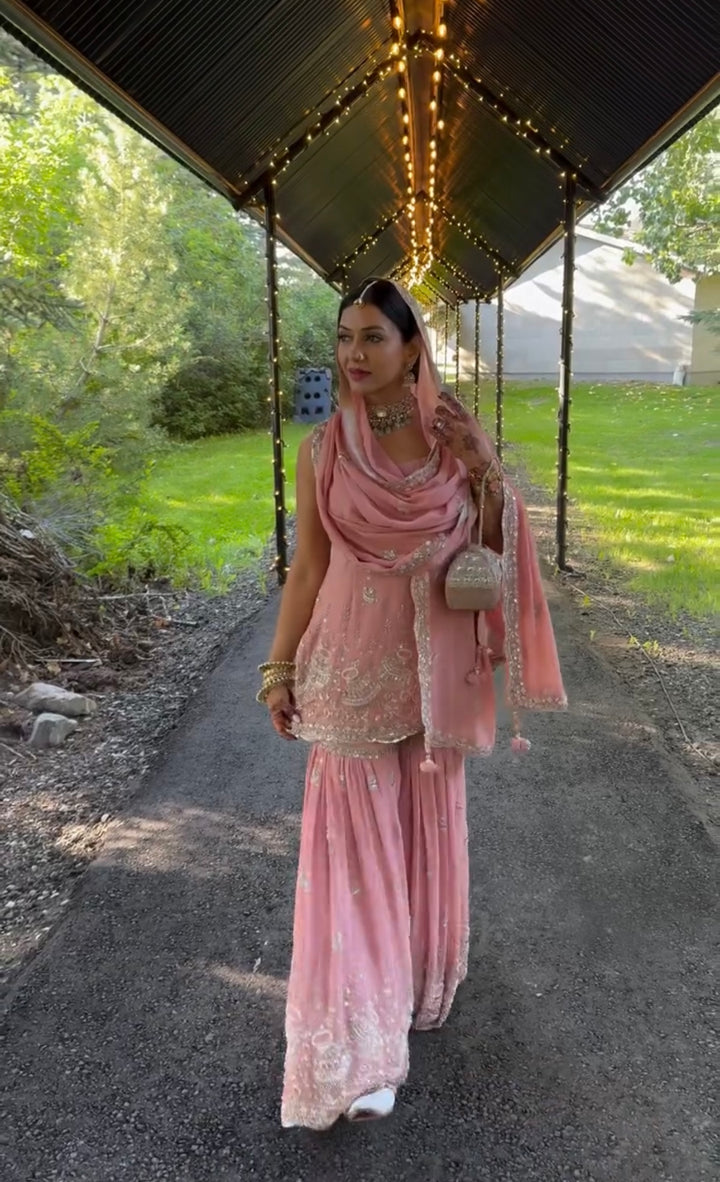 Đěsigner Party Wear Look Pur Heavy Faux Georgette Top Plazzo & Dupatta Set
