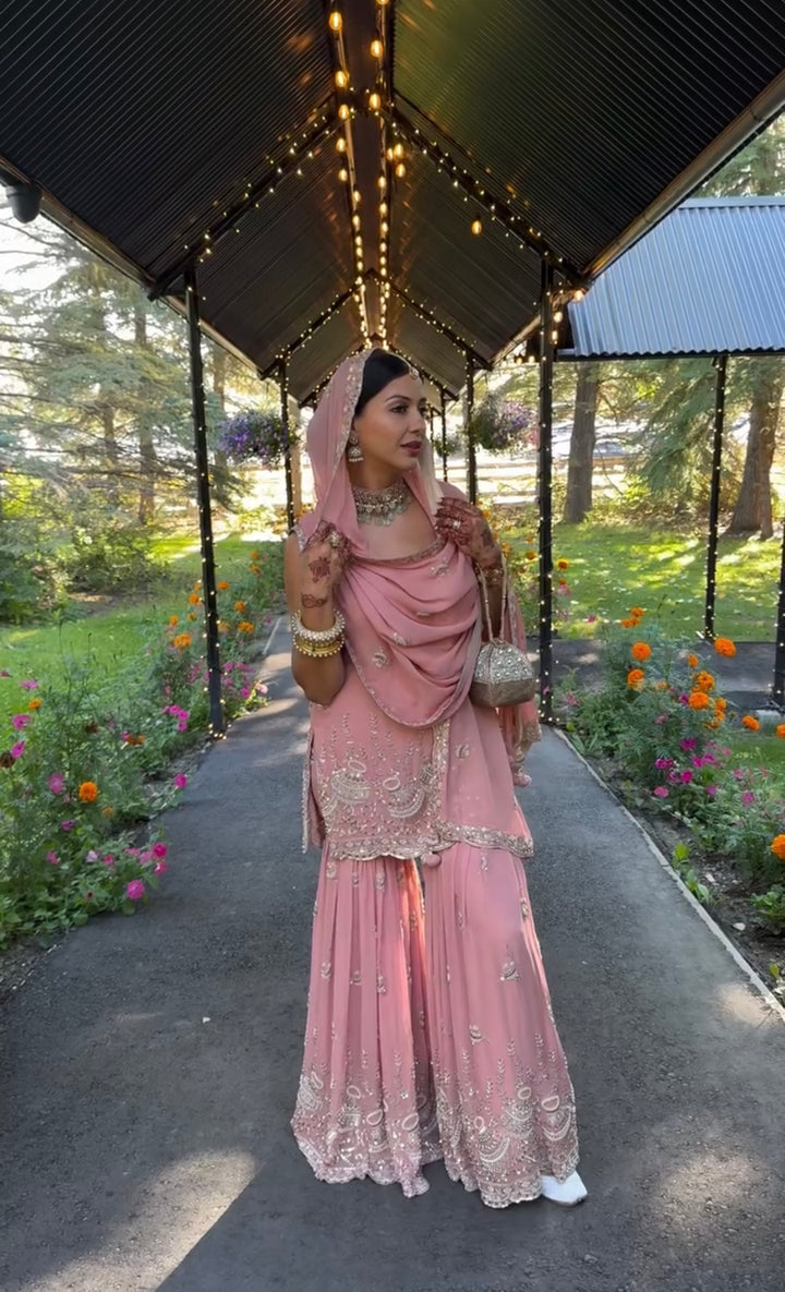 Đěsigner Party Wear Look Pur Heavy Faux Georgette Top Plazzo & Dupatta Set