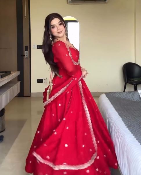 Red sequin embroidery Gown