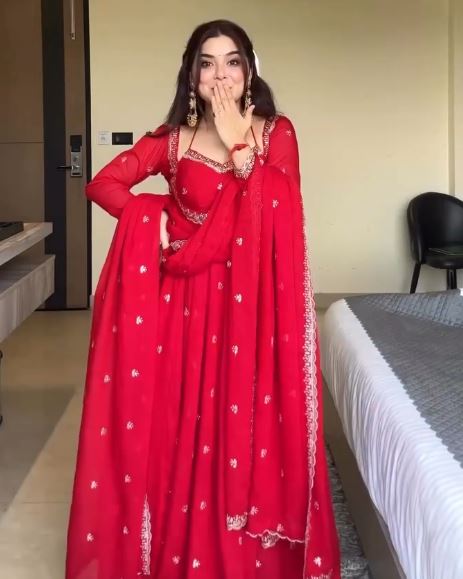 Red sequin embroidery Gown