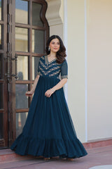 Desinger anarakli Gown