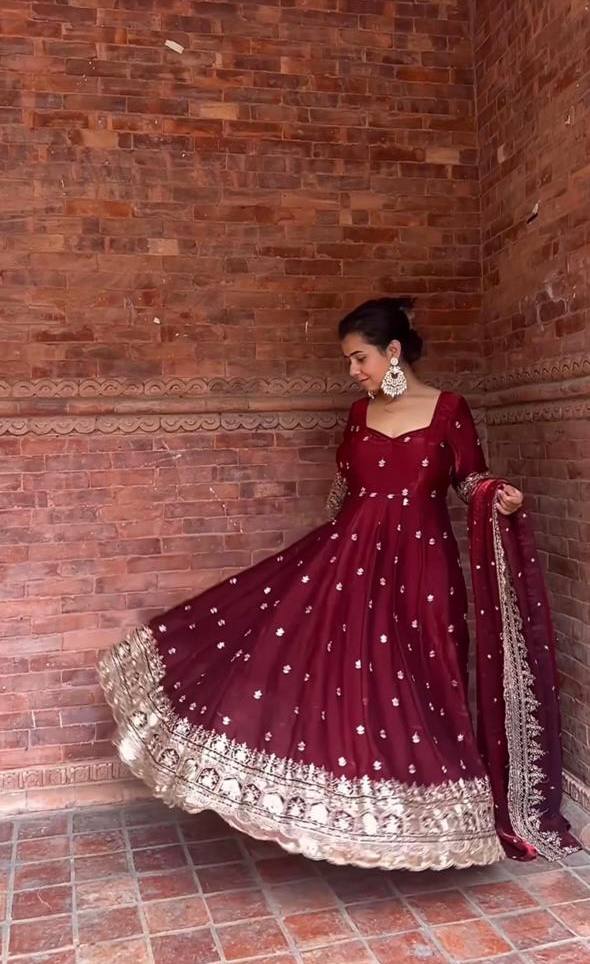 heavy fendy silk Anarkali Suit