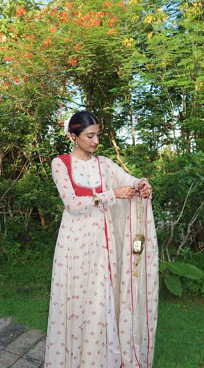 Designer Party Wear Anarkali Flower Prints Gown