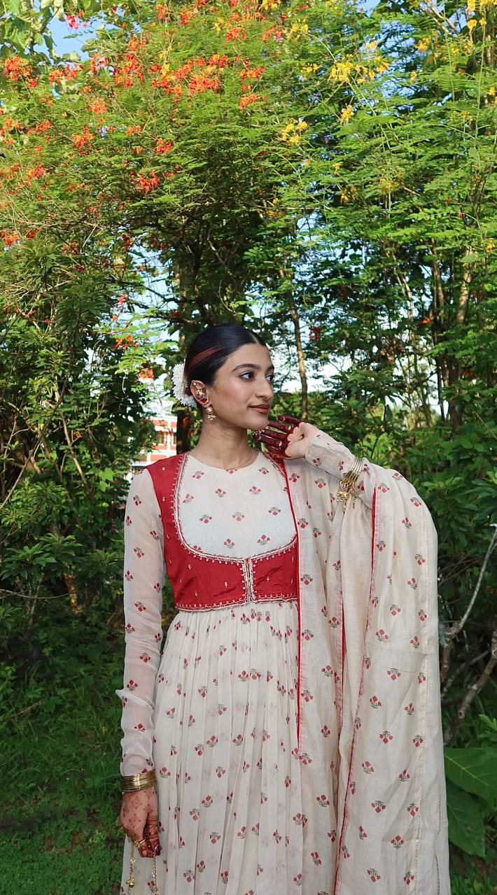 Designer Party Wear Anarkali Flower Prints Gown