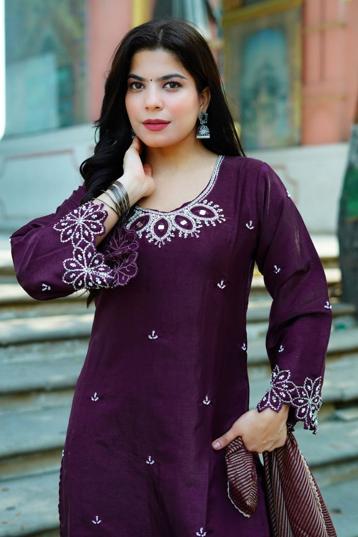 TRANDING 3 PIECE FANCY KURTI-PENT AND BEAUTIFUL DUPATTA SET