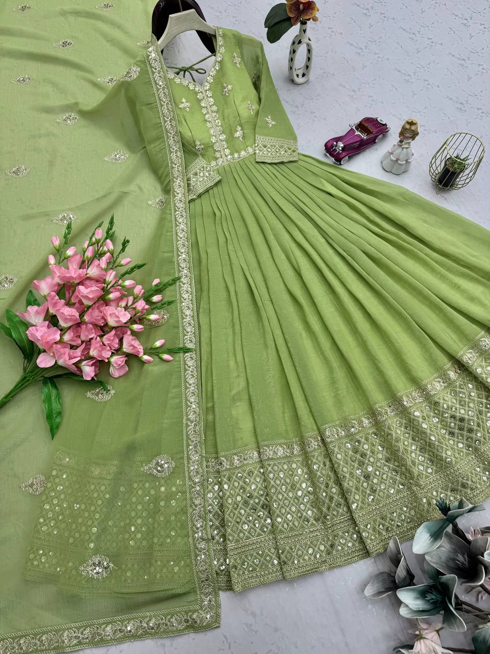Designer Party Wear Look Gown