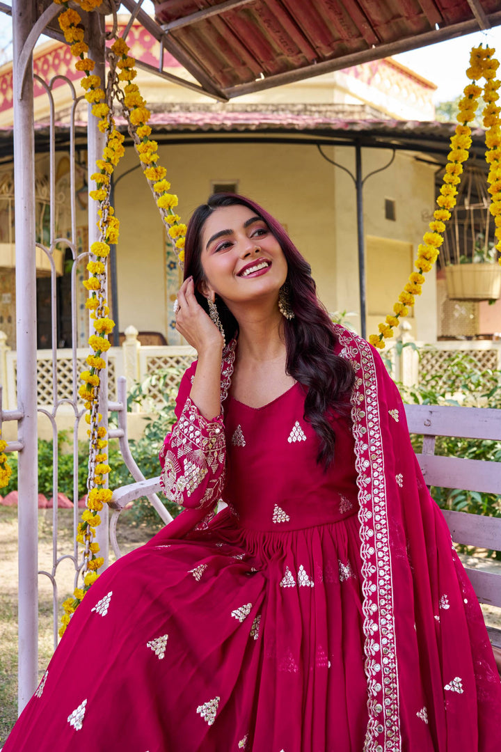 Pink anarkali Desinger Gown Dupatta