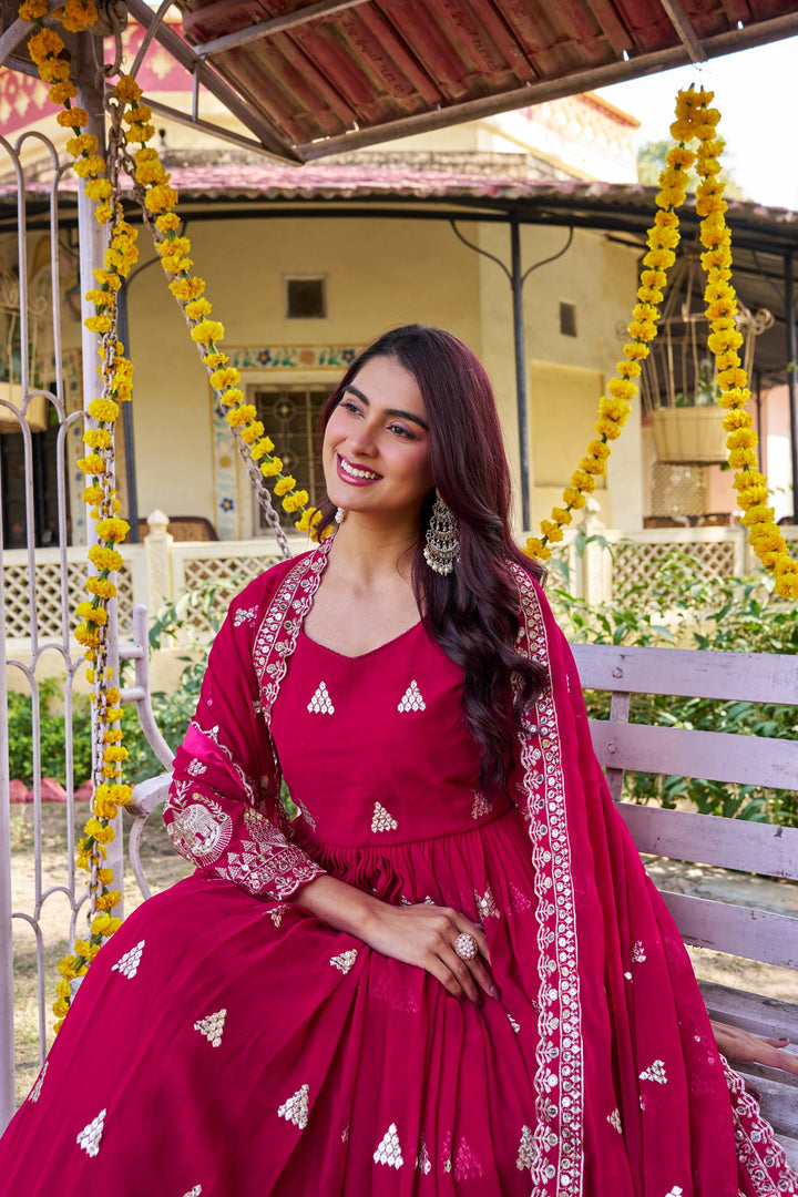 Pink anarkali Desinger Gown Dupatta