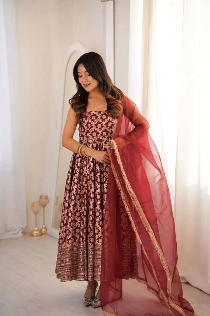 Exclusive 3-piece Anarkali set