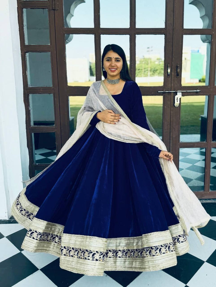 PREMIUM VELVET ANARKALI SUIT SET