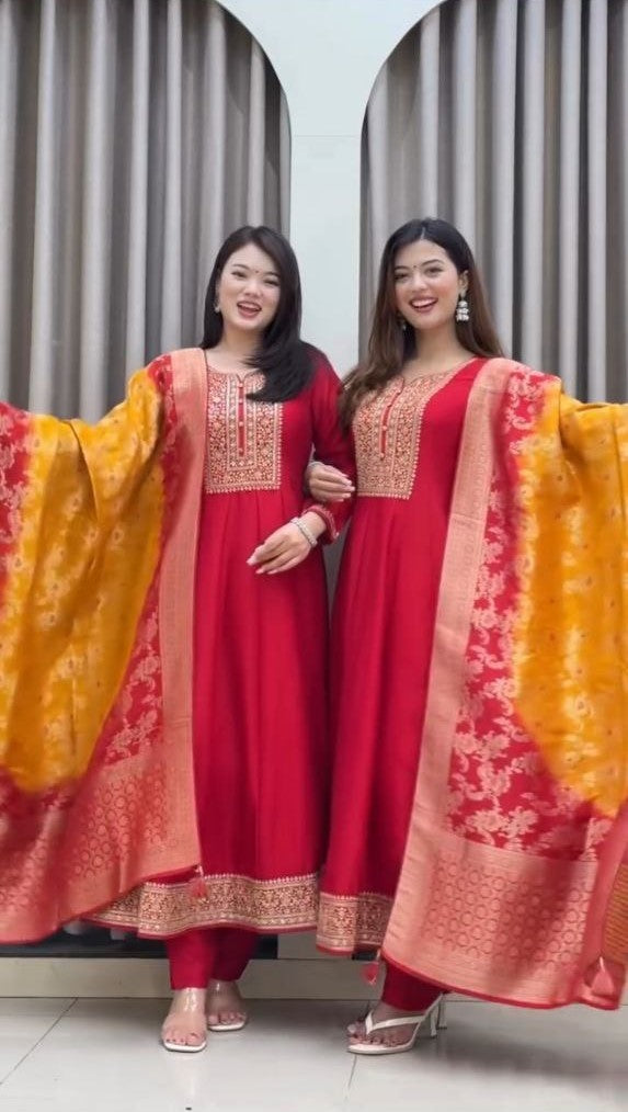 Anarkali Flared Kurti Pant Dupatta Set