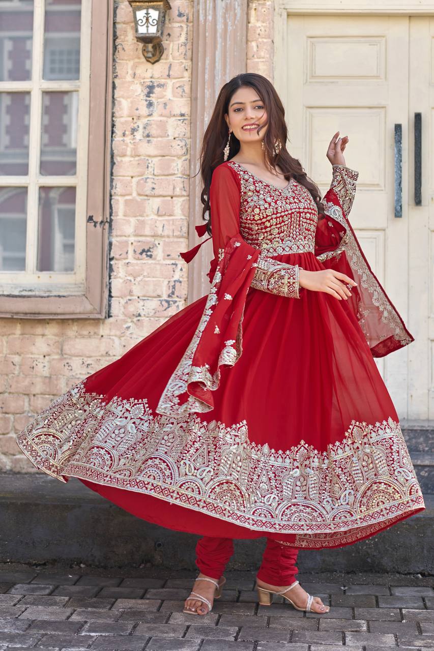 New Party Wear Look Heavy Faux Georgette Anarkali Gown Dupatta & Bottom Set